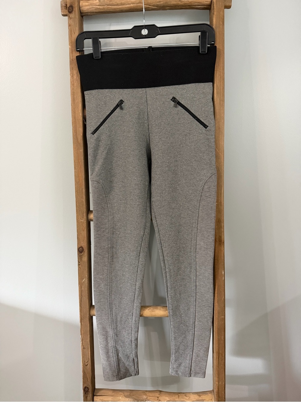 Zara Gray Leggings with Black High Waistband
